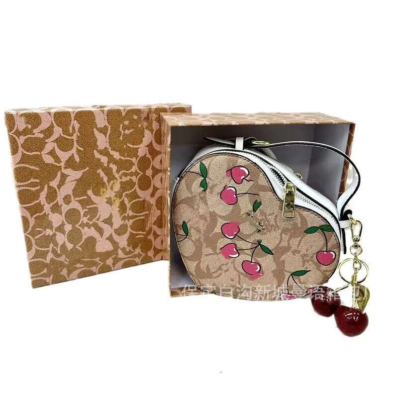 Colorful Heart-Shaped Personalized Pattern Popular Versatile Single Shoulder Crossbody Bag Birthday Gift