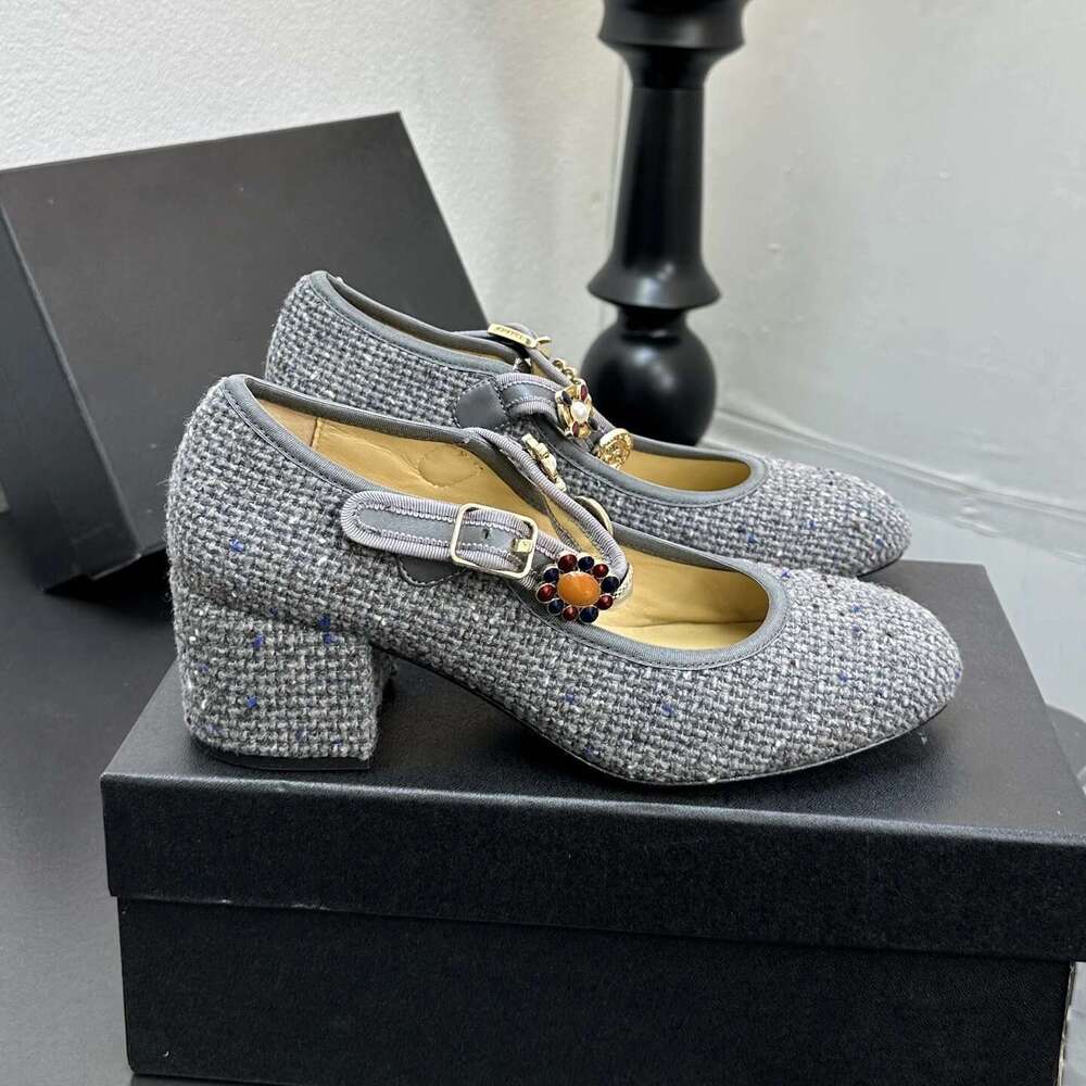 Women Size35-41 Genuine Leather Ballet Flats Mary Janes Round Toe Buckle Strap Lovely Designer Shoes Zapatillas De Mujer