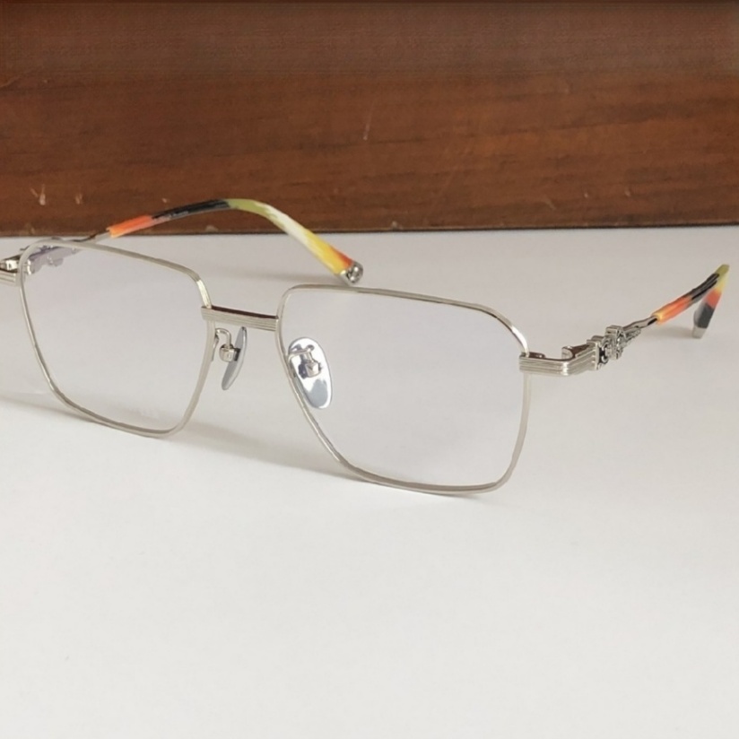 High Quality Men optical glasses Classic Luxury Designer Women eyeglass Titanium Punk Business Design Prescription Spectacle Frames with box 8113 SIZE