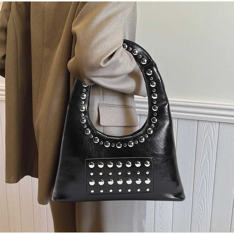 Brand design U-shaped underarm bag rivet inlaid trendy bag womens shoulder bag Punk Style Motorcycle Bag Ladies Tote PursesW250512