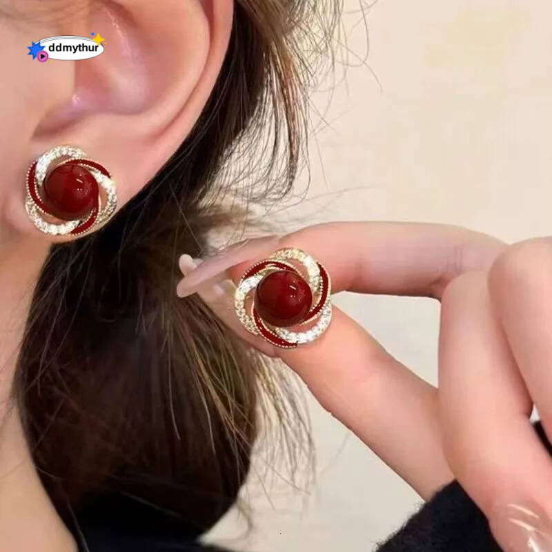Fashion Brand S Sier Needle Red Pearl Earrings, Elegant Women's Exquisite Jewelry, Wedding Anniversary Holiday Gifts ddmythur