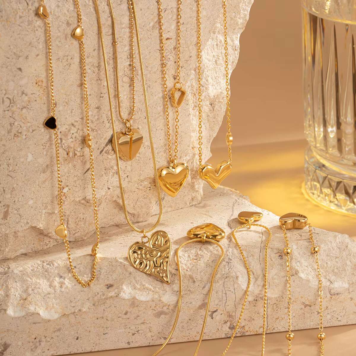 Tendencias 2025 new gold-plated stainless steel necklace -14 uniquely designed summer jewelry gifts for women and girls' hearts