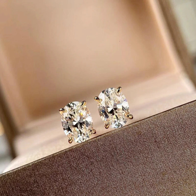 Huitan Simple Versatile Oval Zirconia Stud Earrings Women Trendy Gold Color Accessories for Daily Life Lady Engagement Jewelry 250512