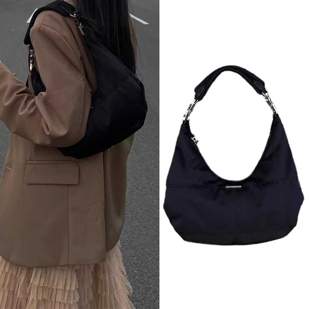 Underarm Bag Small Shoulder Bag Womens Soft Wrinkled Hobos Y2K Female Black Purse Fashion Spice s Crescent Handbag Z250512