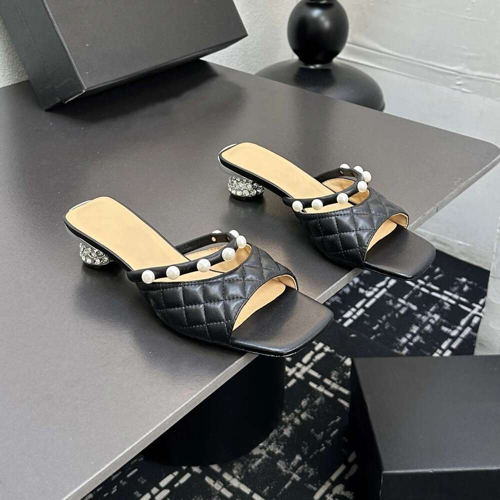 Women Size34-41 Genuine Leather Slippers Med Heels Crystal Sewing Pearl Summer Slides Designer Shoes Zapatillas De Mujer