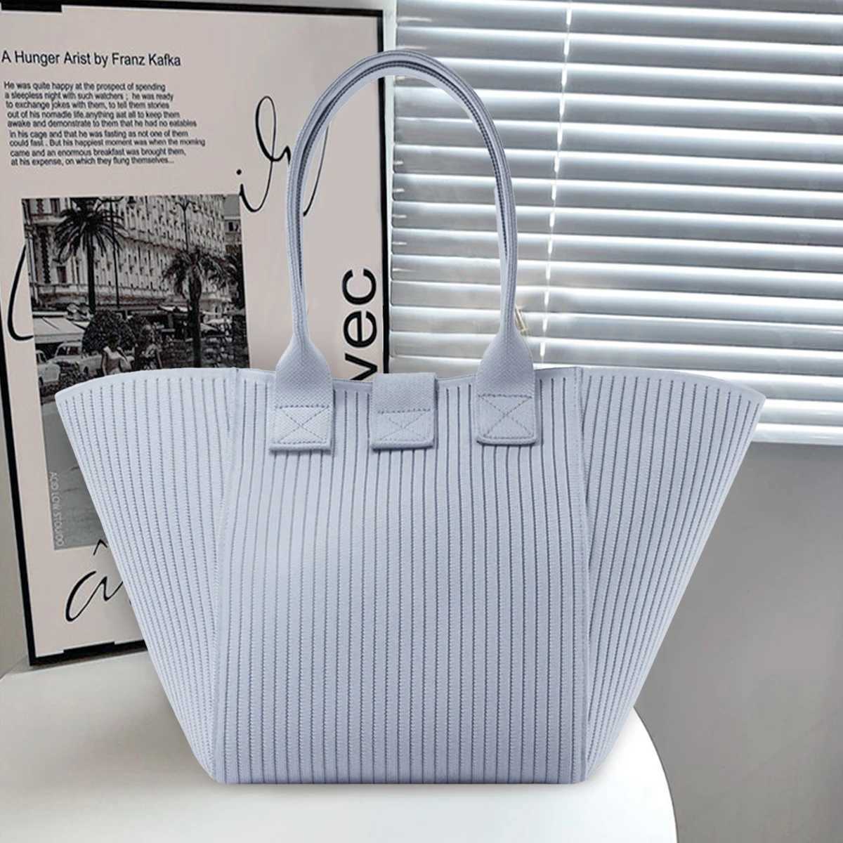 Tote Bag for Women Gray College Shoulder Bag Fashionable Green White-collar Commuting Bag Classic Black Handbag Women NewW250512