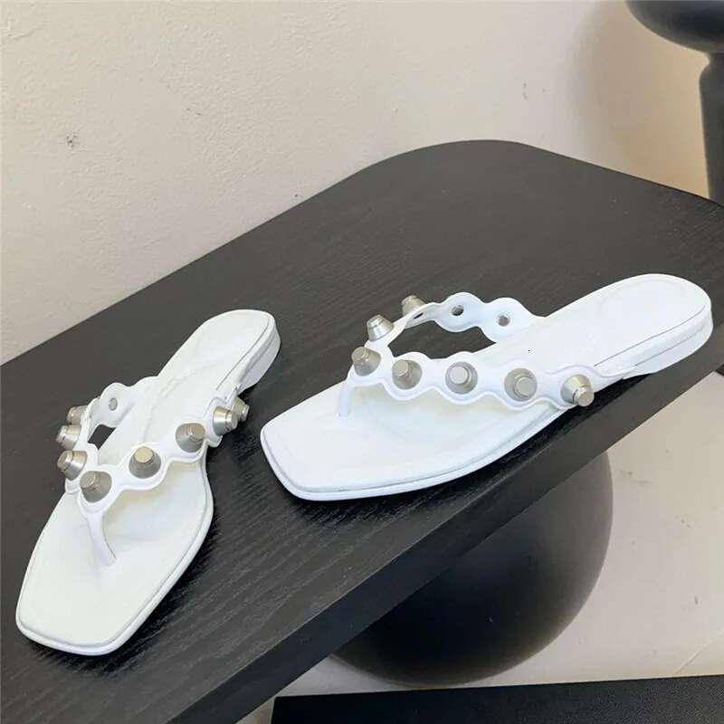 Womens Summer Fashion Slide Leather Sandal Flip Flop Slipper Shoes Casual Studded Low Heel Open Toe