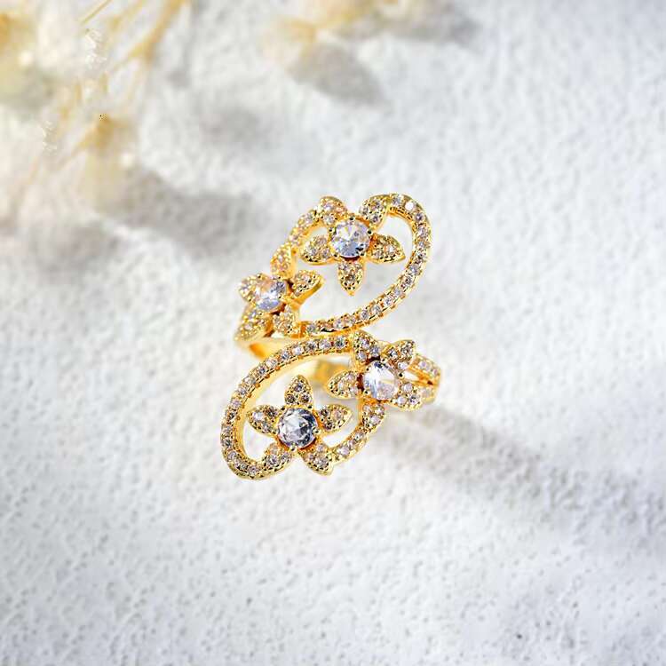 Dainty Flower Shape Ring with Zircon Brass Copper Flores Jewelry Band for Women Engagement Party Anel De Compromisso Feminino