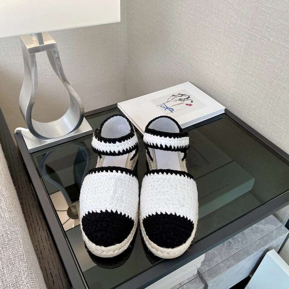New Women Weaving Sandals Low Heels Flat Platform Espadrilles Buckle Strap Mixed Colors Designer Shoes Zapatillas De Mujer