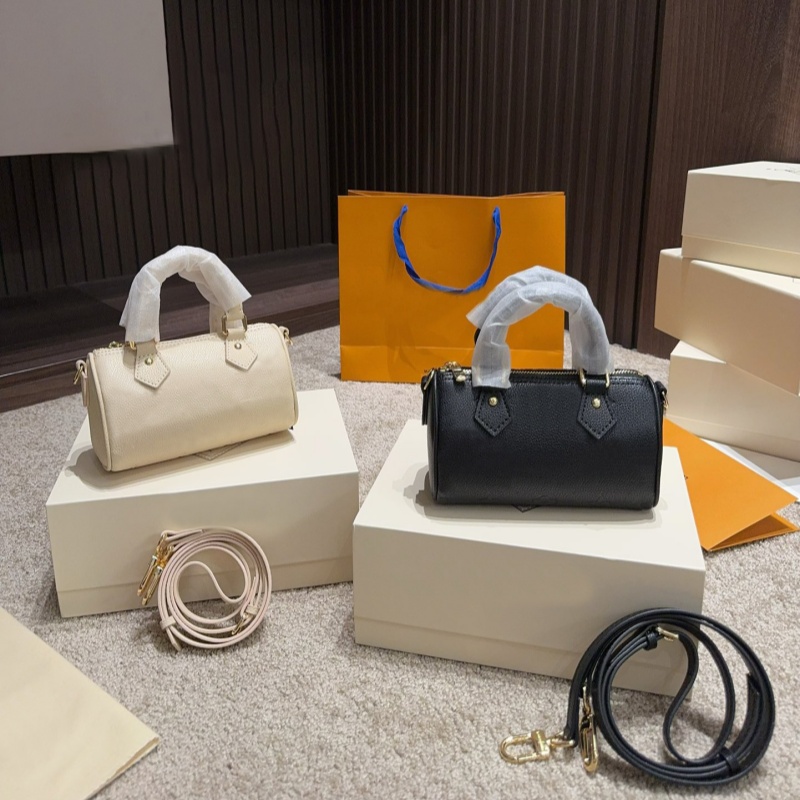 Luxury Designer handbag Women's denim Shoulder Bag leather clutch pochette classic Mini Purses Luxury tote crossbody Bags wallet 16CM