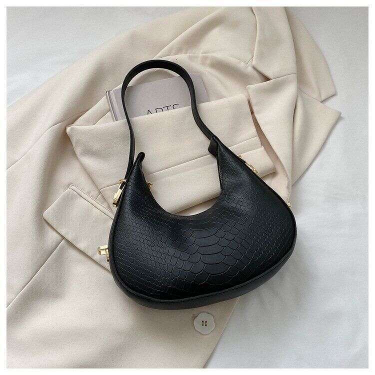 2023 Summer Collection: New Underarm Handheld Small Bag, Casual Commuting Women's Bag