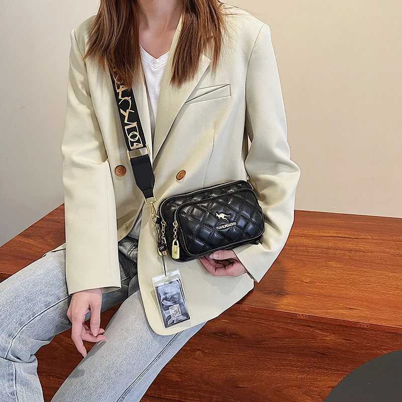 Argyle Pattern Simple Shoulder Bag Multiple Pockets Crossbody Bags Zipper Closure Women Leather Bag Designer Bag PursesW250512