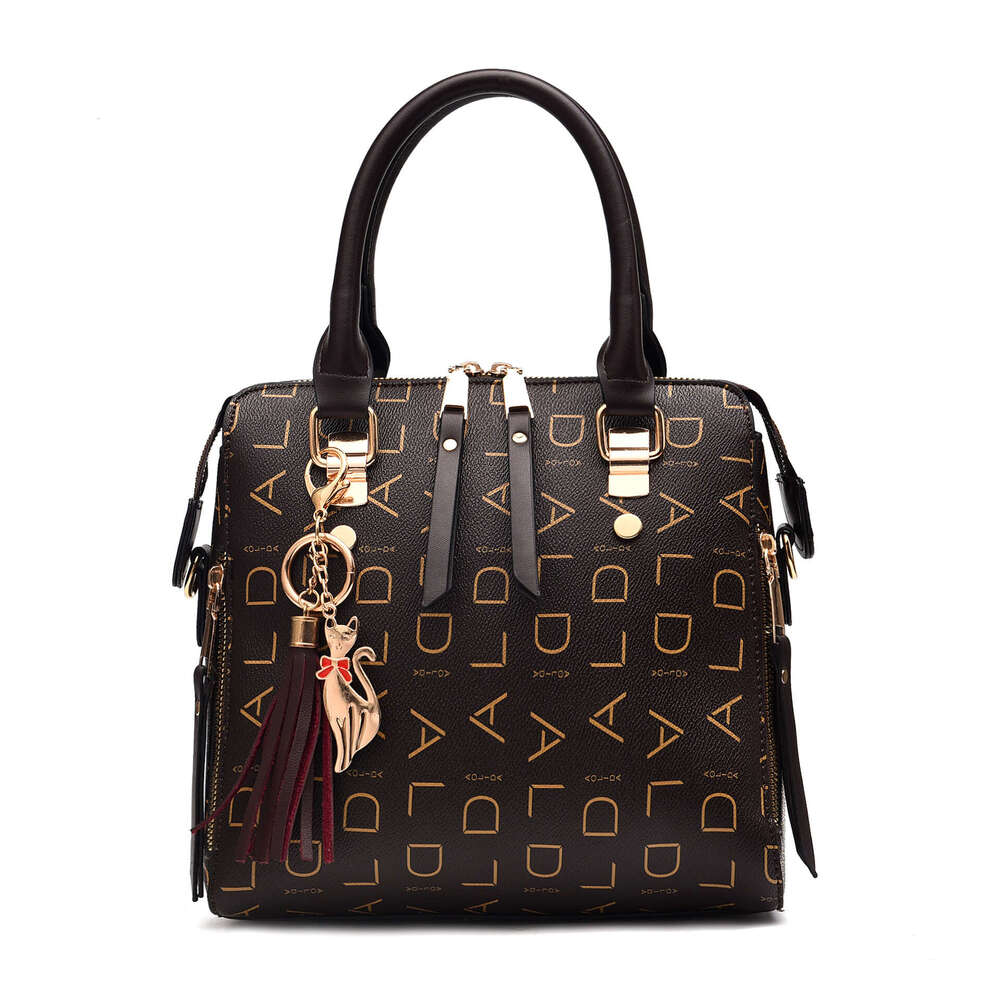 2025 Fashion Big Women's Handbag Simple Single Shoulder Crossbody Bag Mom's Style designer bag