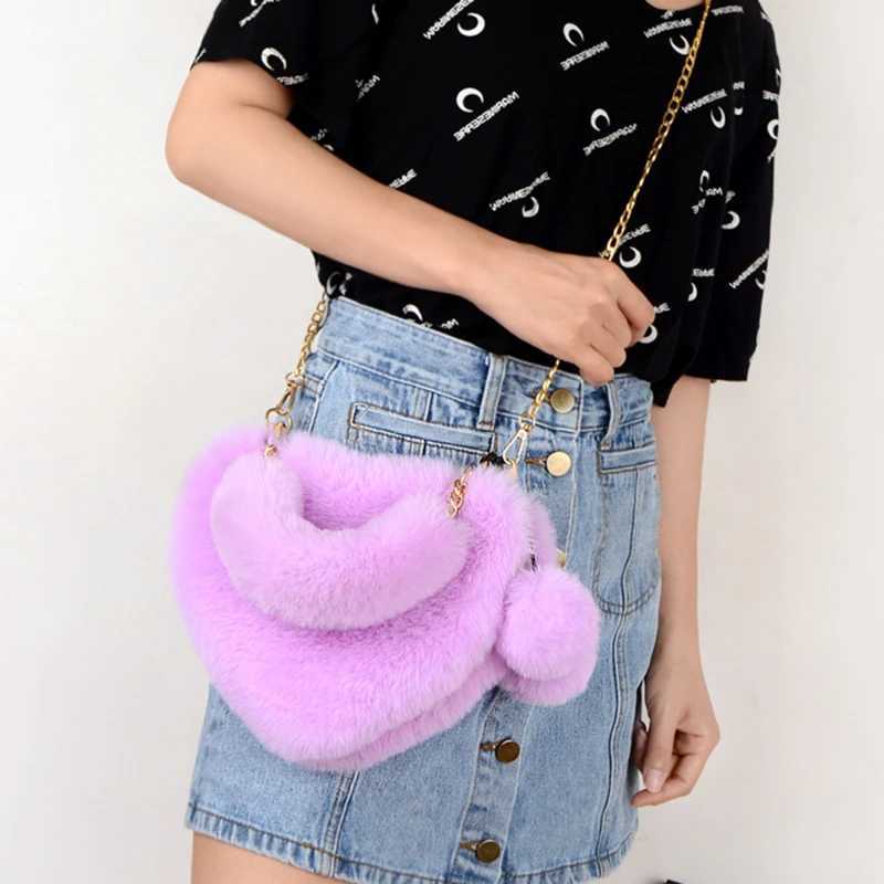 Faux Fur Heart-shaped Women Small Handbags Fluffy Plush Ladies Chain Shoulder Bag Fashion Female Daily Clutch Underarm Purse Z250512