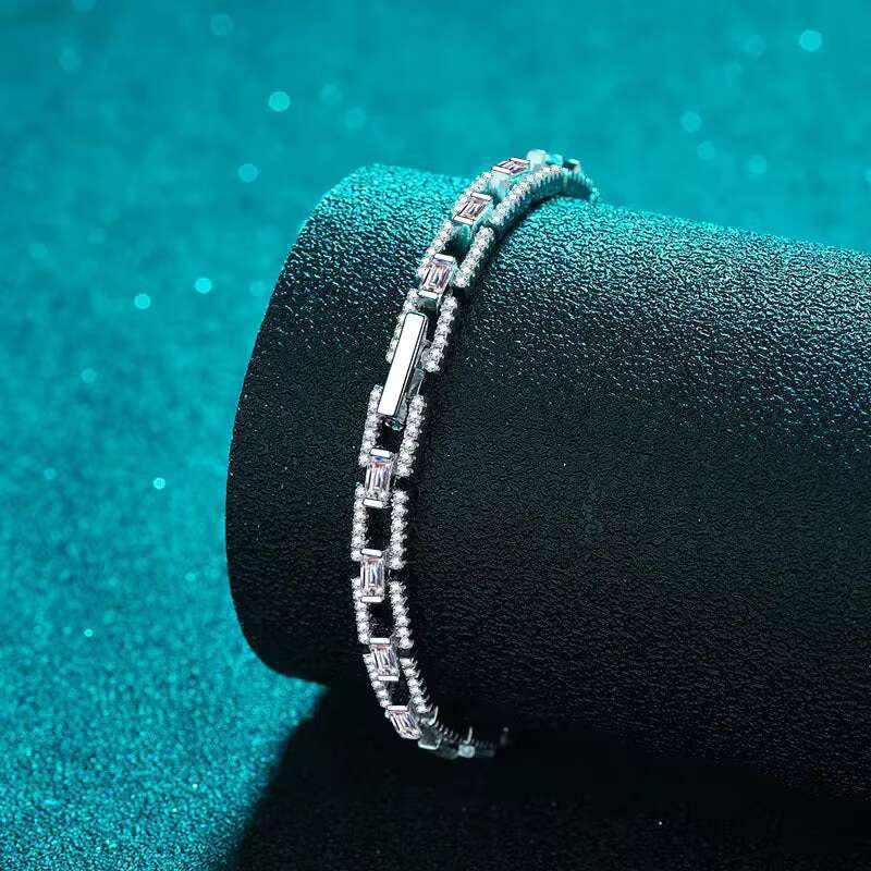 Luxury Fully Moissanite Stones Bracelet for Women Elegant Moissanite Bangle