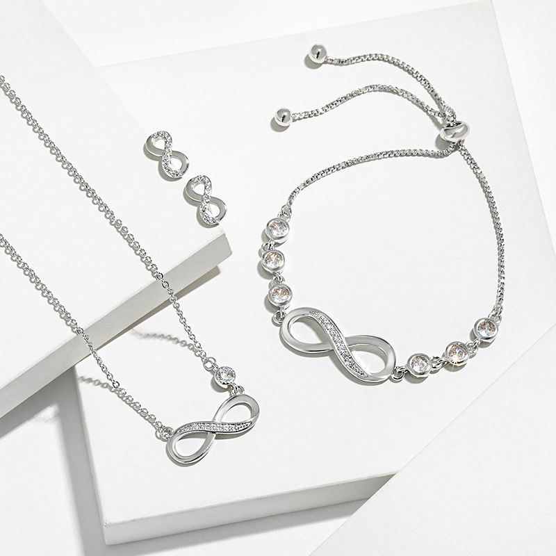 Timeless Fashion Accessory: A Versatile Infinite Loop Charm Bracelet Made from Premium Material
