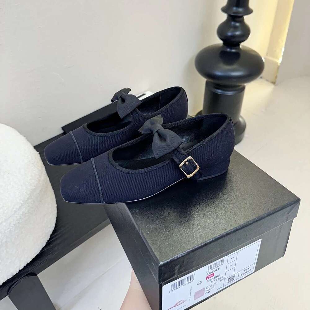 New Women Size35-41 Butterfly Knot Flats Mary Janes Square Toe Low Heels Buckle Strap Designer Shoes Zapatillas De Mujer