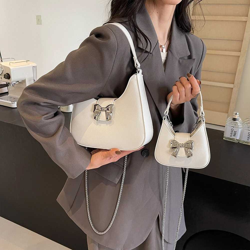 Women Luxury Shoulder Bag with Bow Fashion Underarm Bag PU Leather Simple Satchel Bag Solid Color Female Dating BagXJ250512