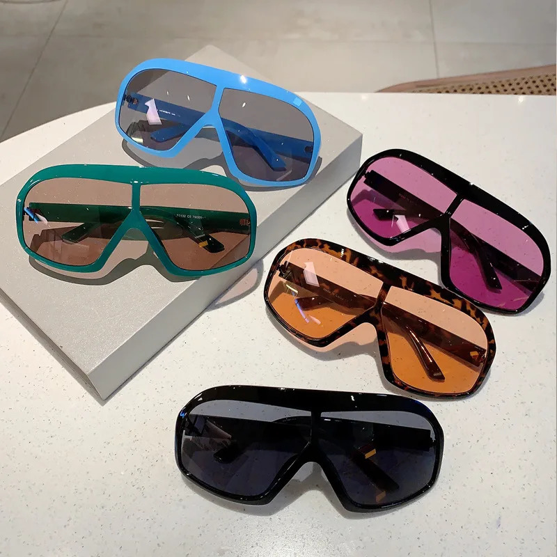 ner Punk Oversized Y2K Sunglasses Women For Men Trendy Sun Glasses Fashion Vintage y Big Frame Ladies Shades 250512