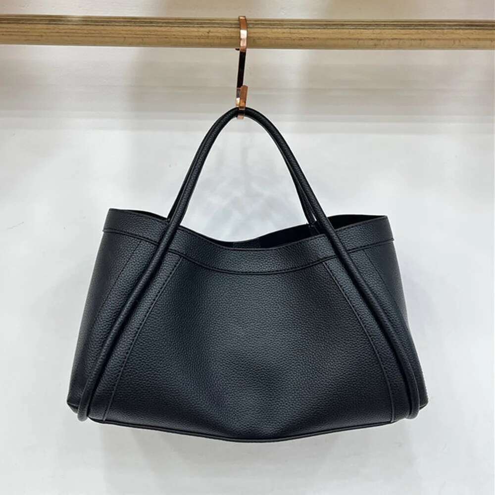 Leather Tote And Pouch Women Large Capacity Shoulder Handbag Versatile Crossbody Clutch Commuting Bag
