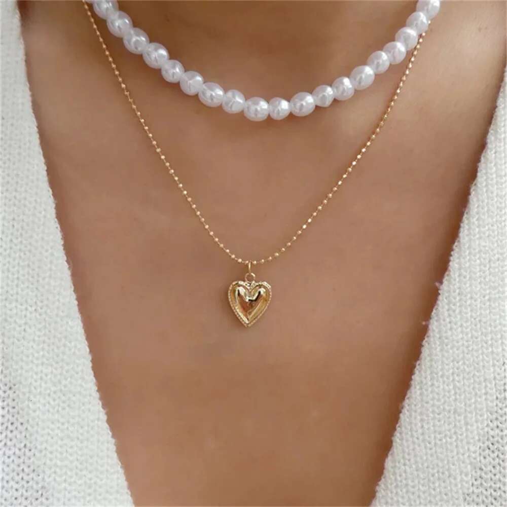 MAA-OE Multi-layer gold crystal necklace