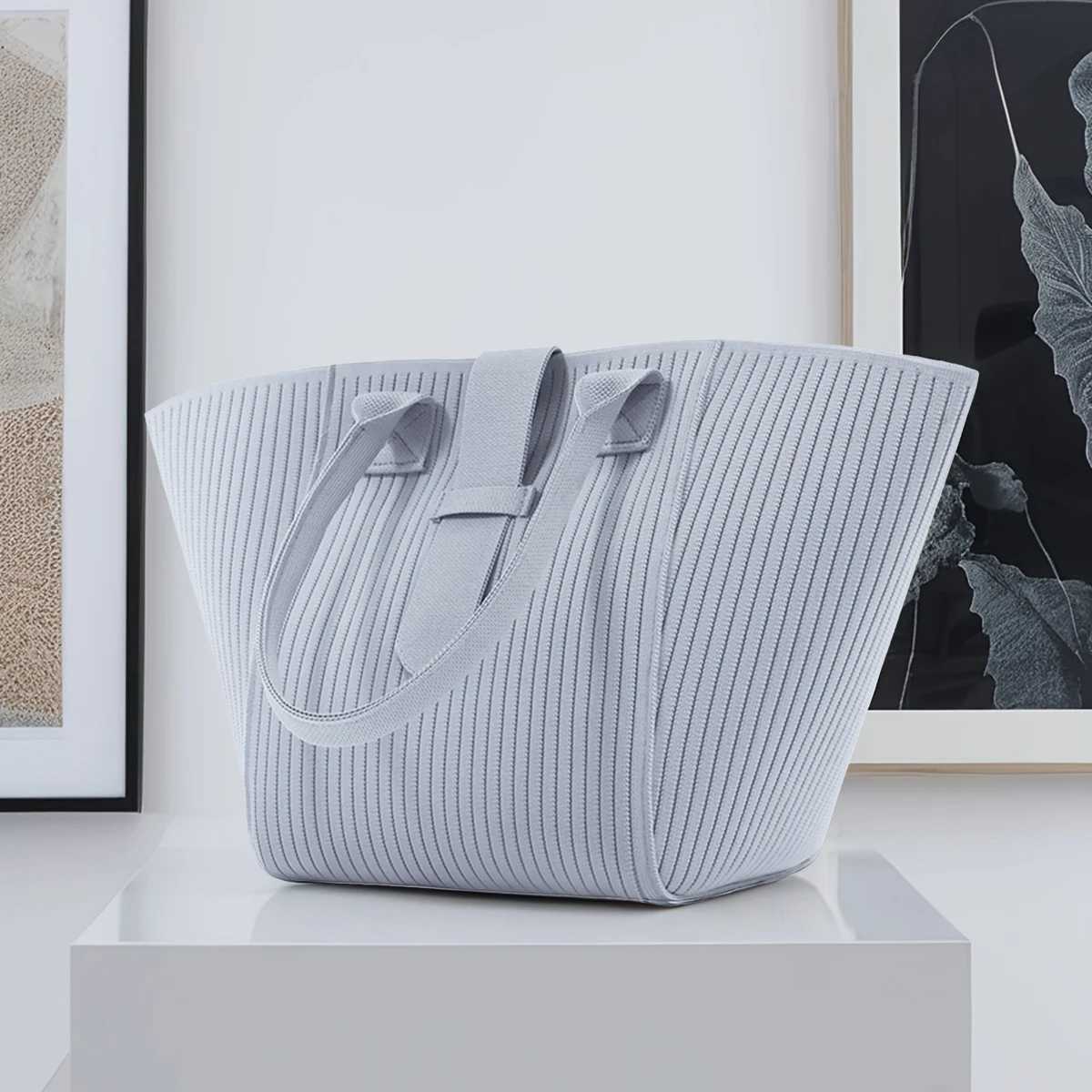 Tote Bag for Women Gray College Shoulder Bag Fashionable Green White-collar Commuting Bag Classic Black Handbag Women NewW250512