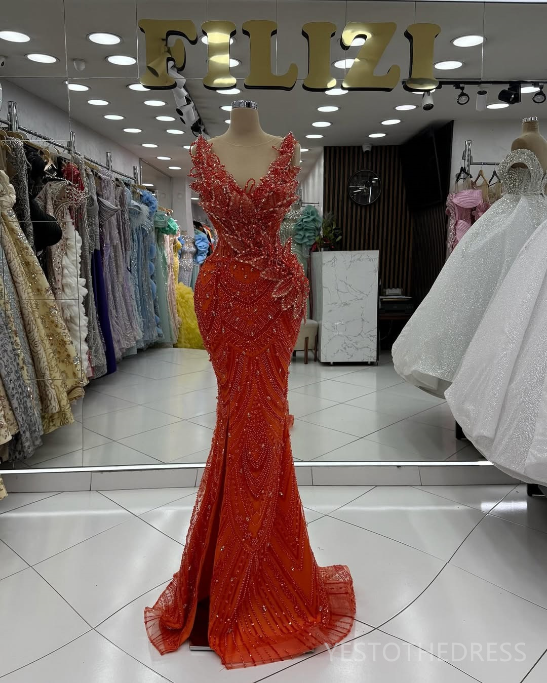 2025 Aso Ebi Orange Prom Dress Mermaid Prom Dresses Evening Formal Gowns V Neck Flora Crystals Beaded Lace Birthday Dress Second Reception Gowns AM234