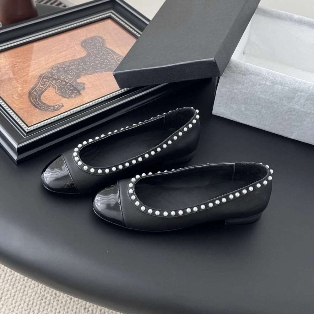 Women Size35-41 Genuine Leather Ballet Flats Pearls Natural Cow Suede Round Toe Slip On Designer Shoes Zapatillas De Mujer