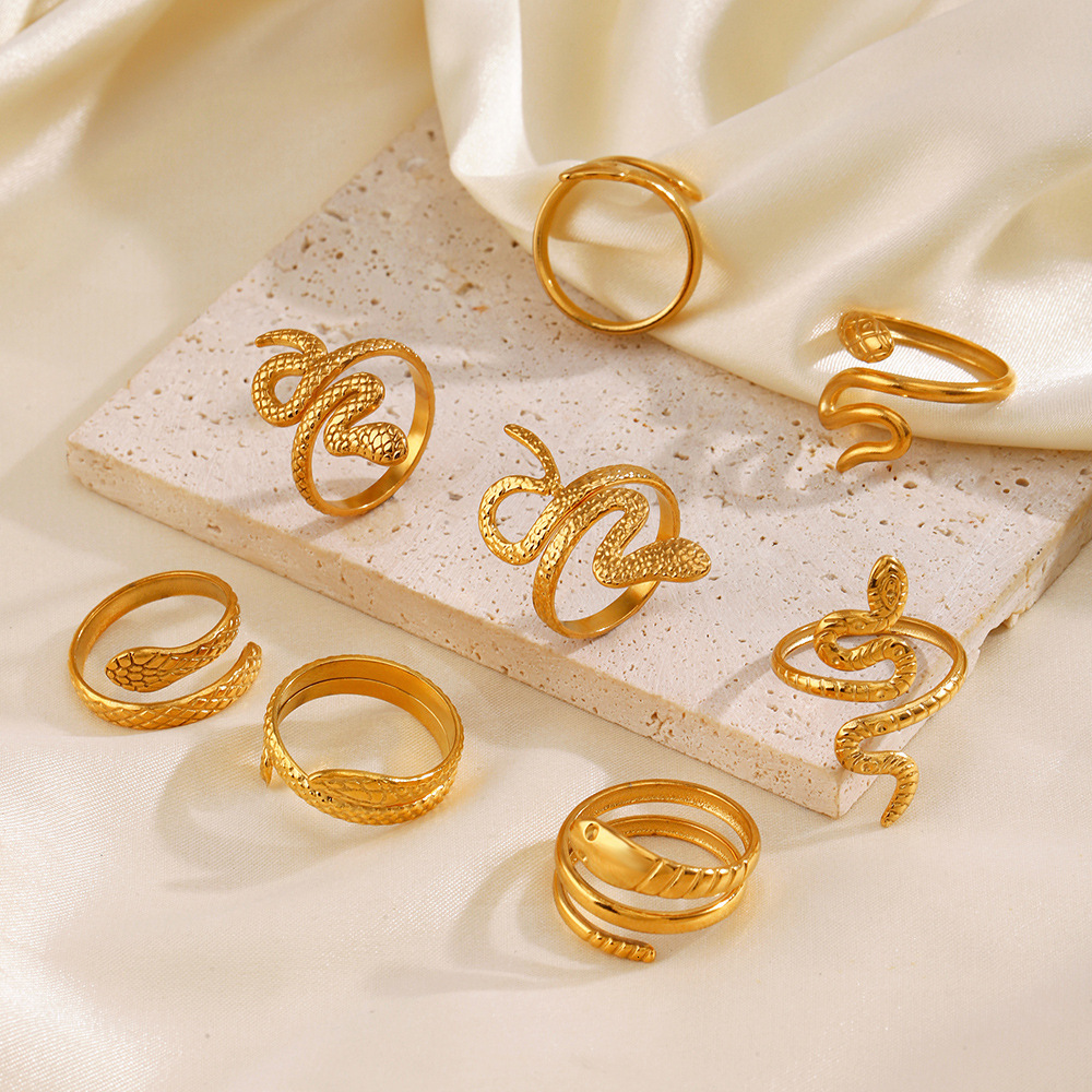 Fashionable and popular shaped stainless steel ring, French titanium plated gold snake ring jewelry