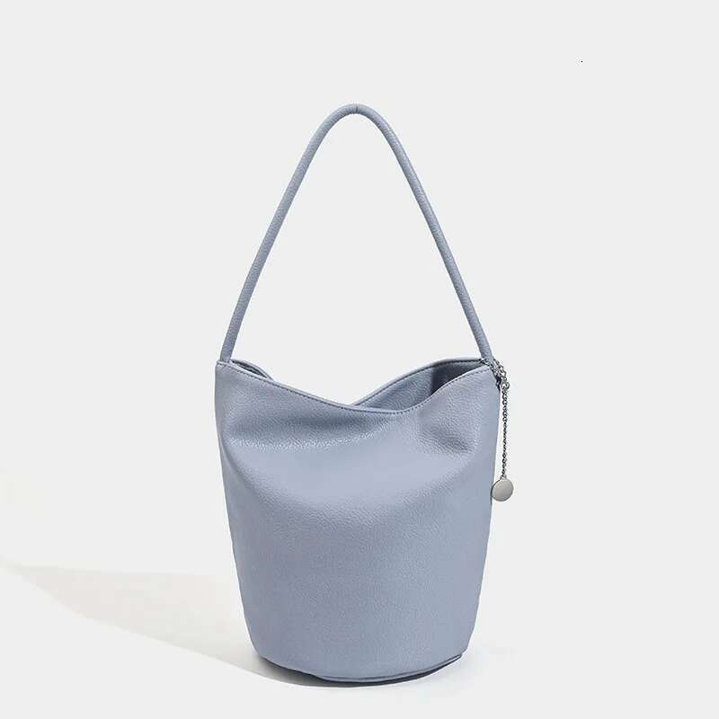 Pu Soft Leather Bucket for Women Simple Pebbled Shoulder Underarm Fashionable and Versatile Commuter Bag Handbag