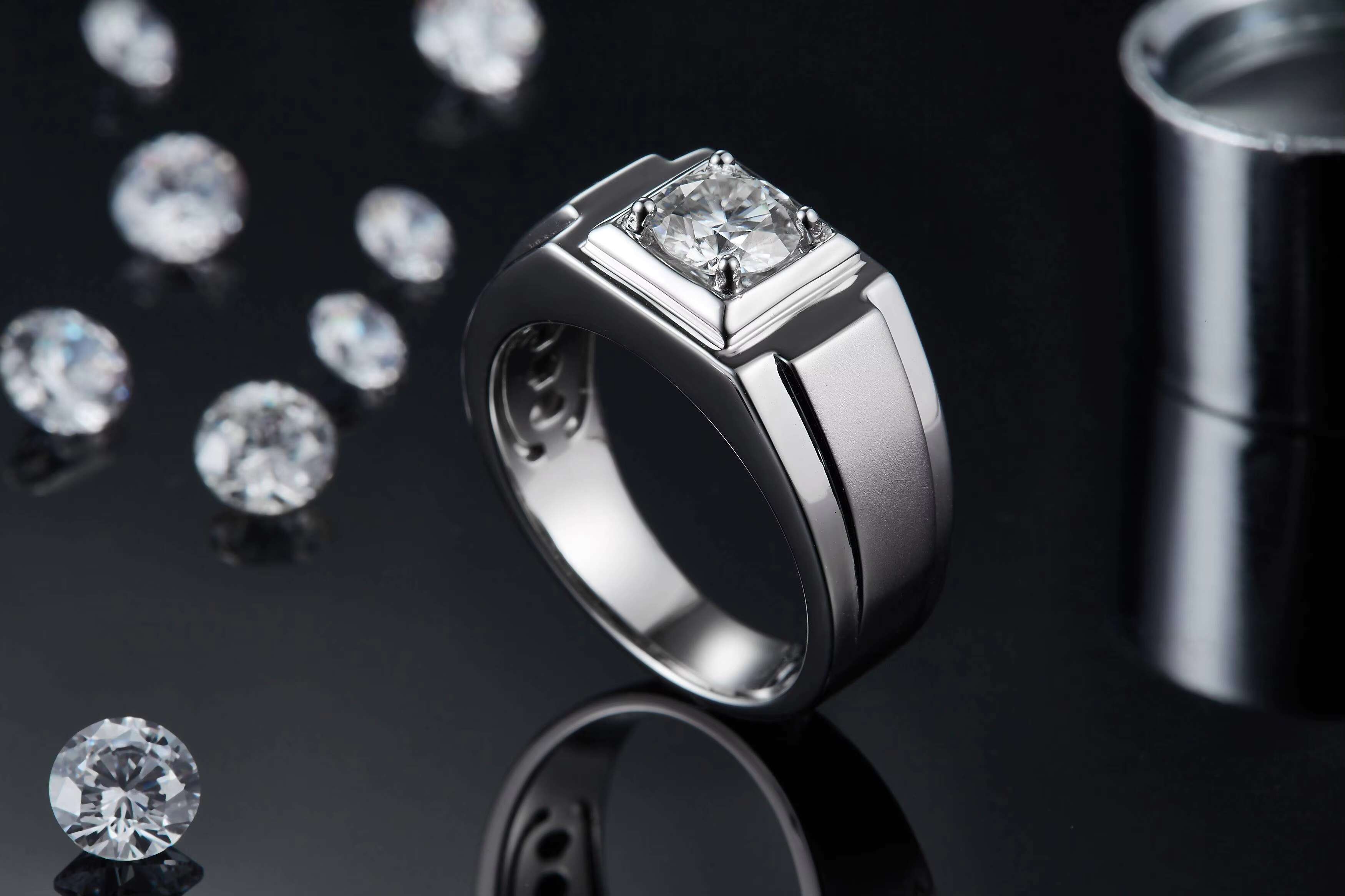Mens Jewelry VVS Moissanite Diamond RING for Men 925 Sterling Silver Engagement Band with Round Stone Pattern Certificate