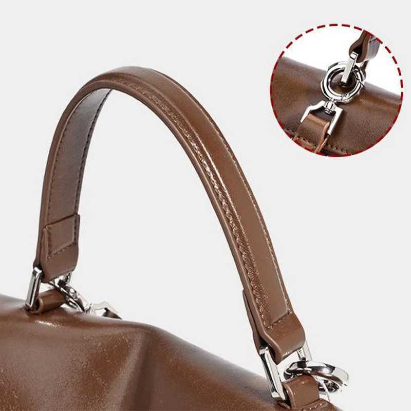 Adjustable Shoulder Strap BackpackLarge Capacity Leopard Print Suede Commuting HandbagAnkela Red Flap Messenger Bag Z250512