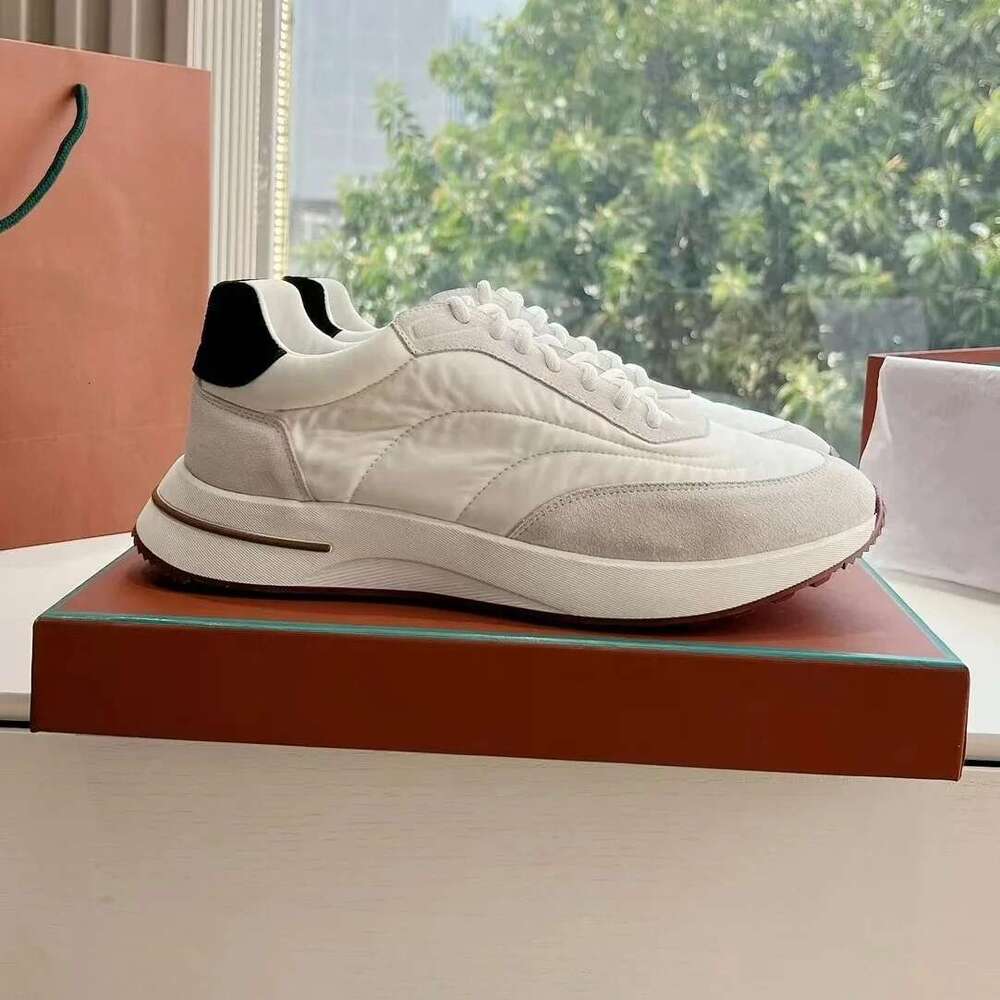 2025 Newest Autumn Cow Suede Round-toe Thick Sole Lace-Up Casual Sneakers Athletic Shoes Mix Colors Sewing Tennis Flats