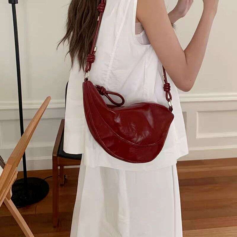 Niche Soft Leather 2025 New Casual Fashion Saddle Versatile Dumpling Underarm Single Shoulder Crossbody Bag