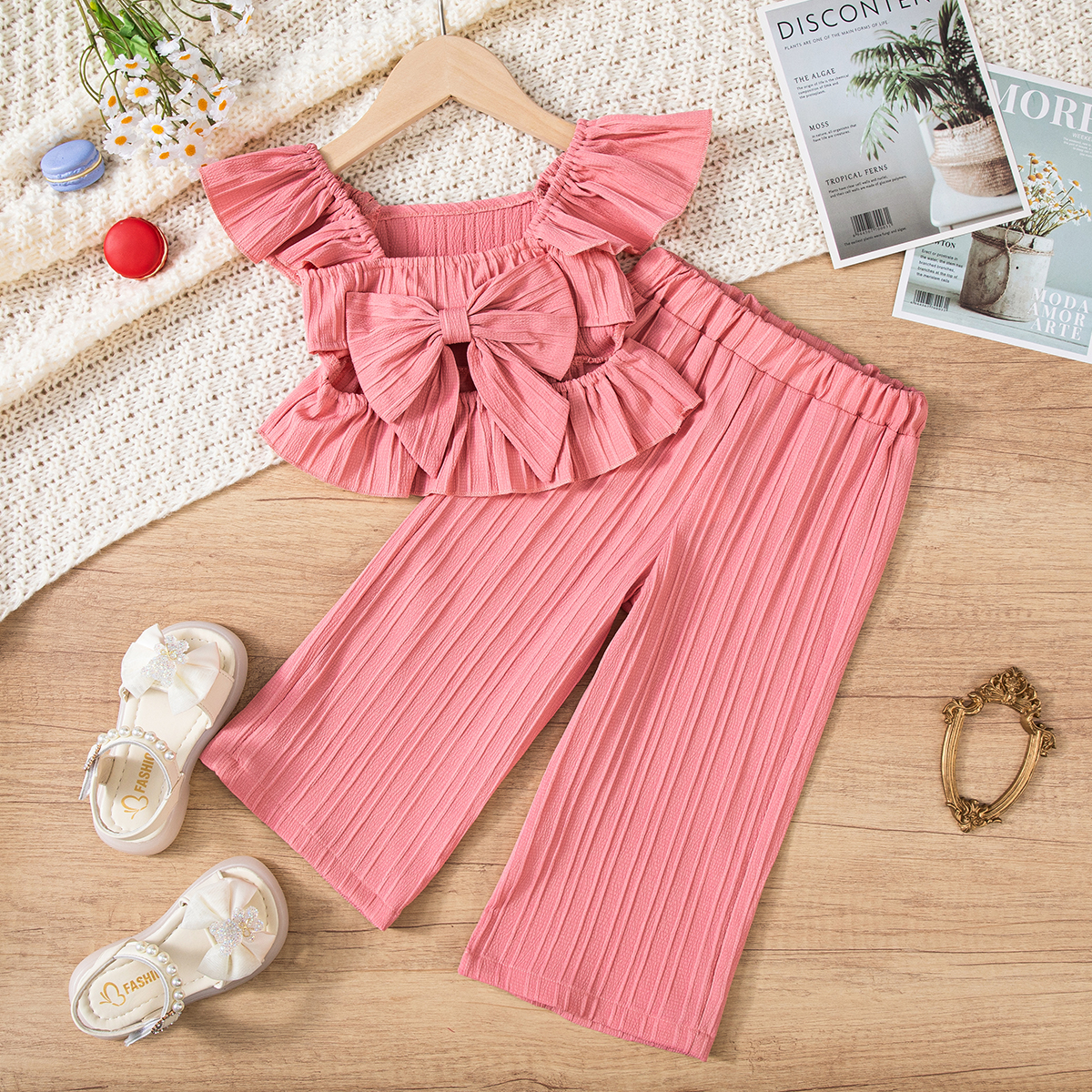 New baby clothes,summer baby girl clotheing,bow doll shirt flysleeve top solid color muscle sense of casual pants, suitable for daily wear and party w