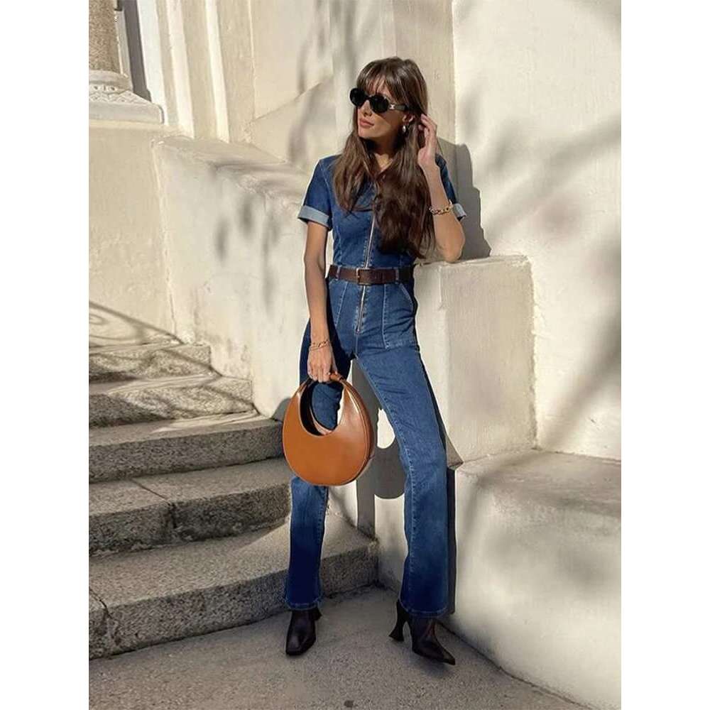 Vintage Denim Jumpsuits Women Slim Laple Zipper Short Sleeve Pockets Belt Female Bodysuit 2025 Summer Fashion Lady Streetwears