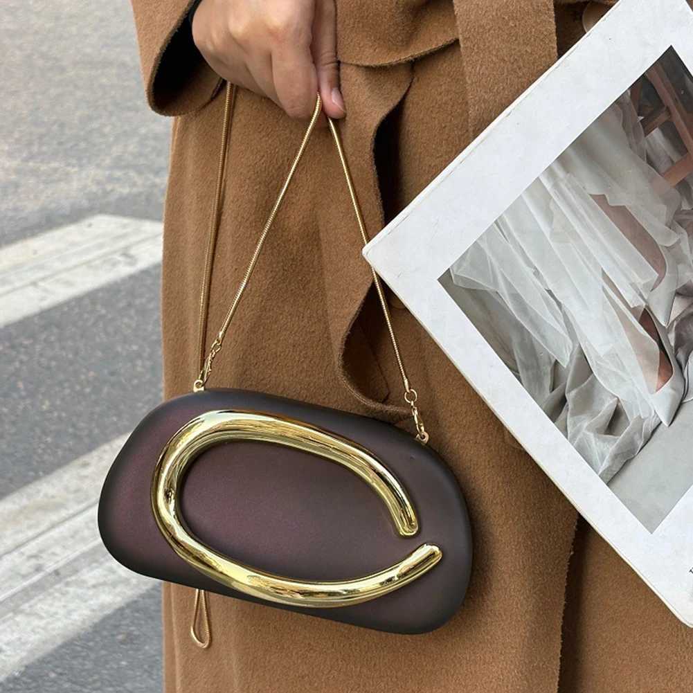 Gold Metal Closure Box Clutch Bag Women Wedding Party Evening Bags Luxury Fashion Crossbody Bag Elegant Handbag Purse with ChainW250512