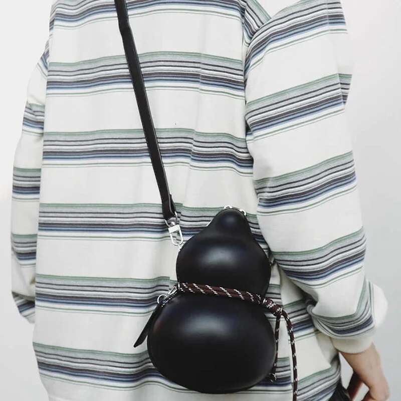 Crossbody Fashion High Quality Shoulder Bag Funny Niche Design Wine-Containing Gourd Personality Couple Bags For Women Man