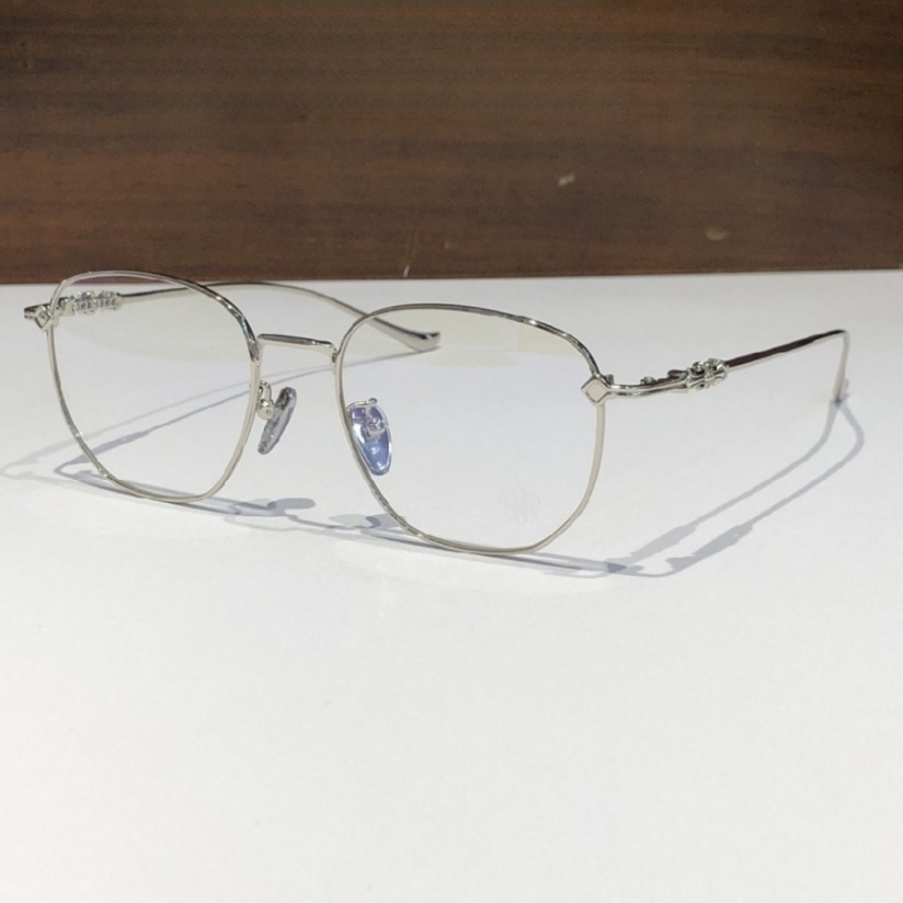 High Quality Men optical glasses Classic Luxury Designer Women eyeglass Titanium Punk Business Design Prescription Spectacle Frames with box 8173 SIZE
