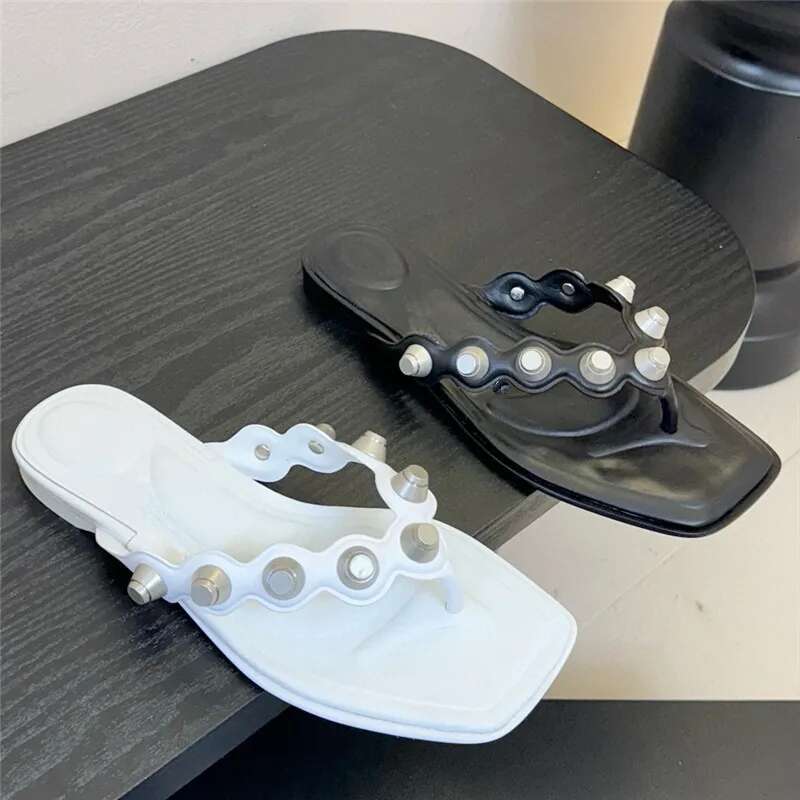 Womens Summer Fashion Slide Leather Sandal Flip Flop Slipper Shoes Casual Studded Low Heel Open Toe