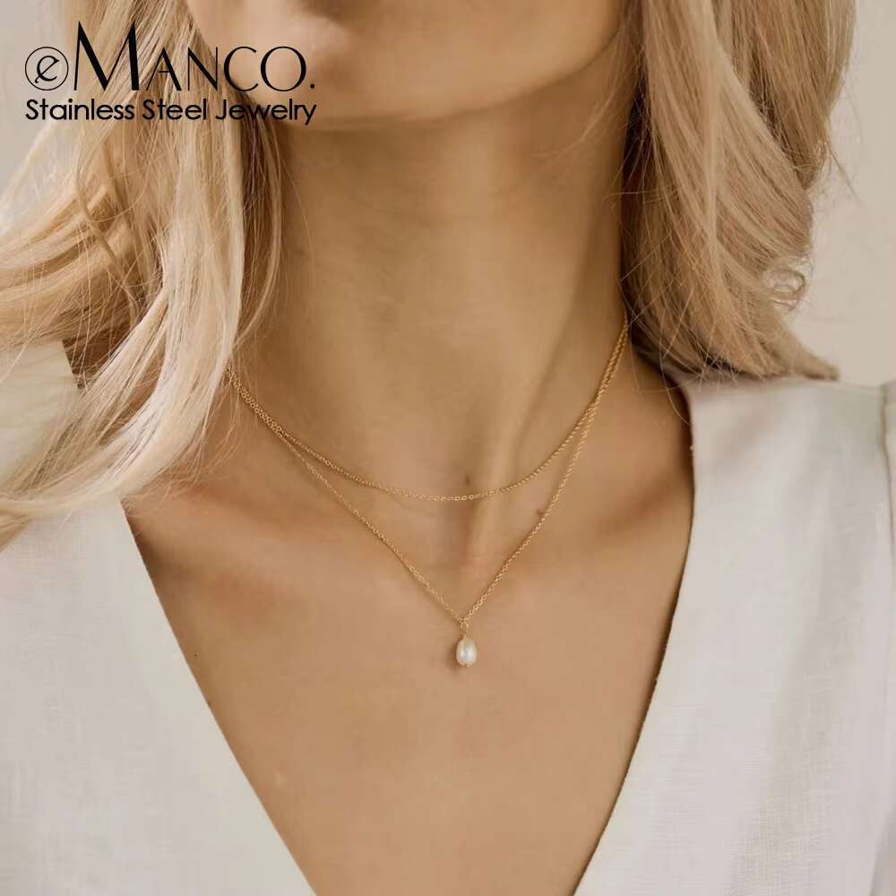 EManco minimalist freshwater pearl necklace for girls, 14k gold-plated stainless steel double-layer necklace, wedding accessory