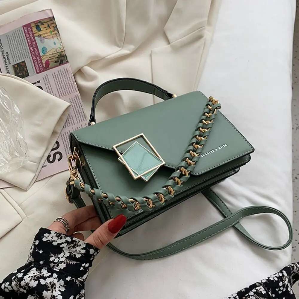 New Fashion Square Shoulder For Women Solid Color PU Leather Texture Crossbody Bags Winter Chains Handbags Purses