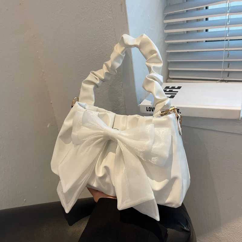 Fashion Casual Handbags For Women Cute Bow Black White Blue Kahki PU Handbags Trendy Daily Shoulder Underarm Bags Womens handbagW250512