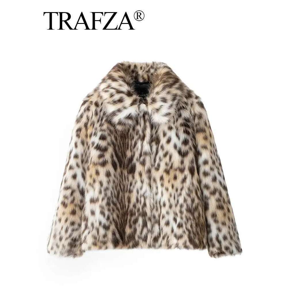 TRAFZA 2024 Woman Lapel Long Sleeves Side Pockets Casual Women Winter Leopard Print Faux Fur Loose Slim Warm Coat Mujer