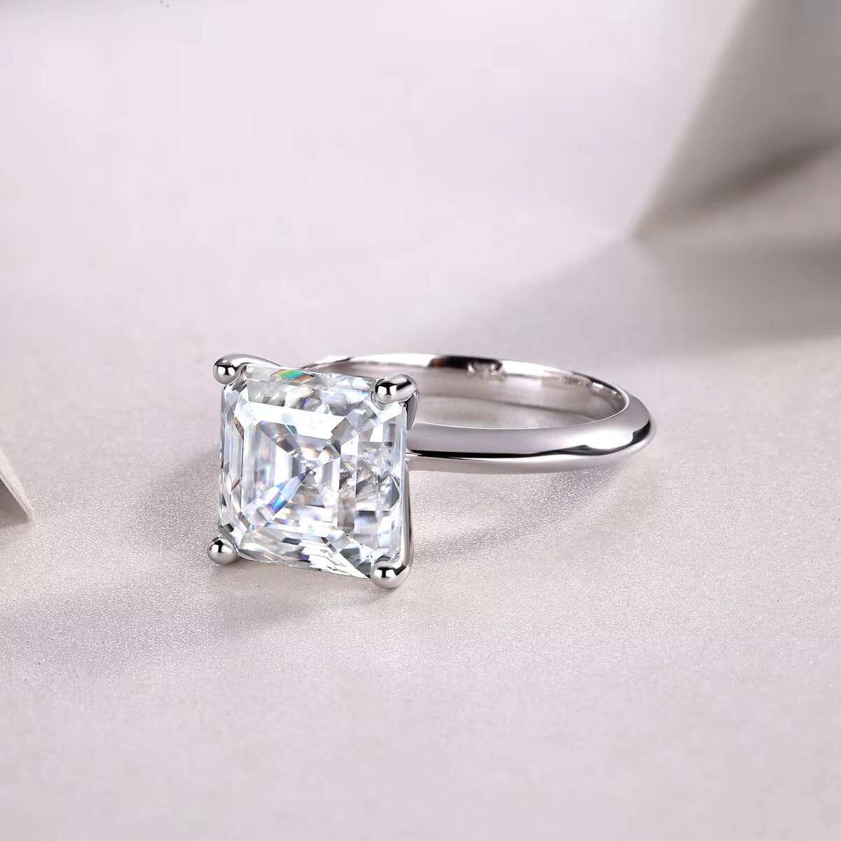 12976 Classics Design Moissanite Ring Womens 925 Sterling Silver Wedding Jewelry Party Gift Elegant Stone 925 Sterling Silver