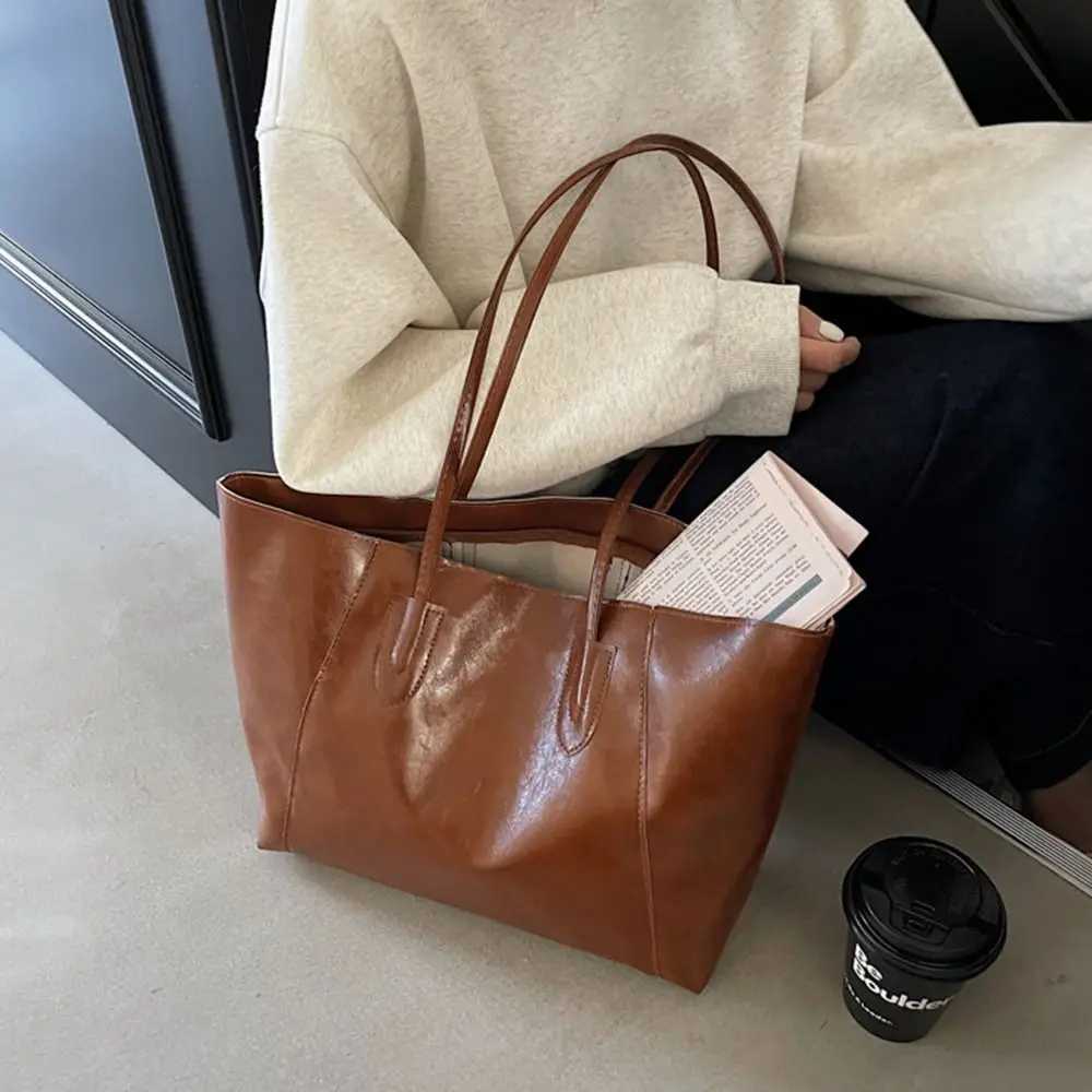 Women Tote Bag Soft PU Leather Shoulder Bag Retro Crossbody Bag Fashion Underarm Pouch Large Capacity Simple HandbagW250512