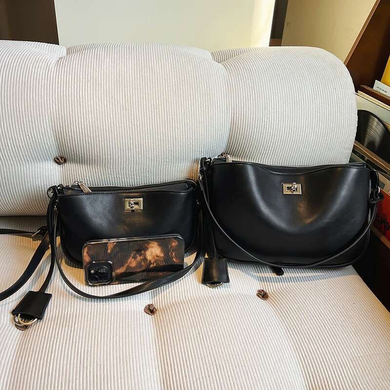New Women's Small Square High-Quality Soft Leather Gold Sier Button Shoulder Messenger Versatile Underarm Bag