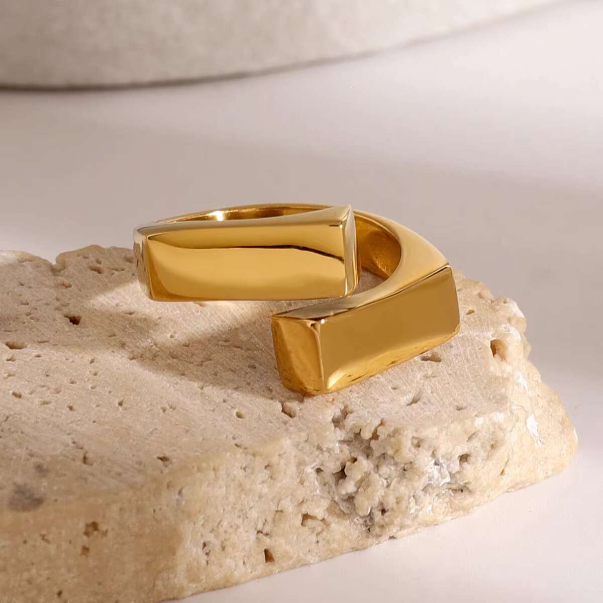 Minimalist Jewelry Stainless Steel Rectangle Ring Fine Jewelry Rings 18K Gold Plated Statement Square Open Rings for Women