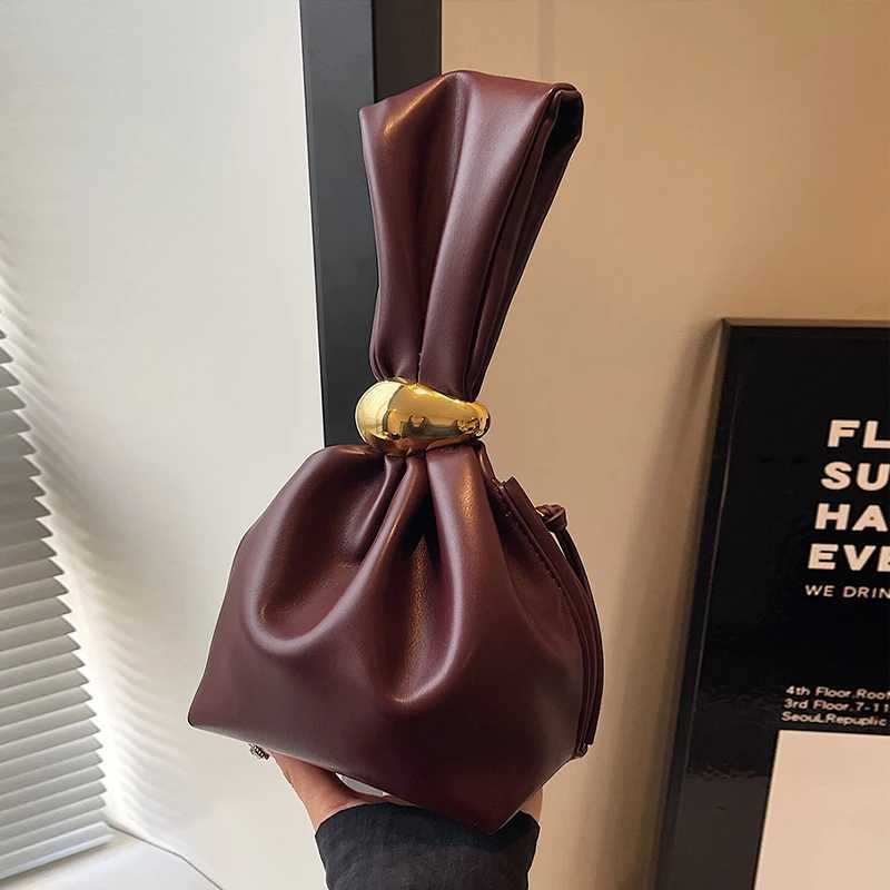 Fashion Designer Womens Small Handbag Soft Leather Pleated Ladies Mini Clutch Bag 2024 Female Party Evening Purses Bucket Bag Z250512