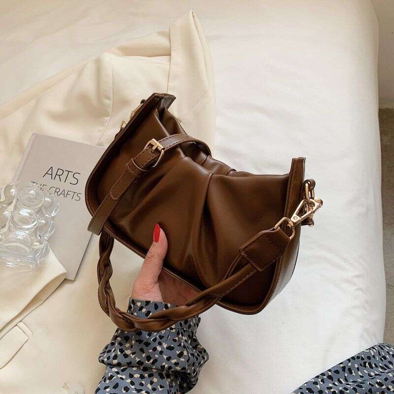 Women's crossbody new autumn and winter high-end feeling leather super soft ins versatile trendy armpit pleated bag